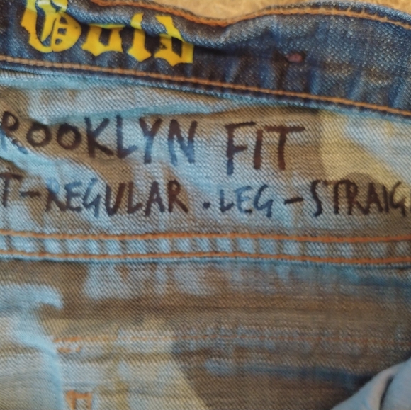 Denim - Picture 3 of 4